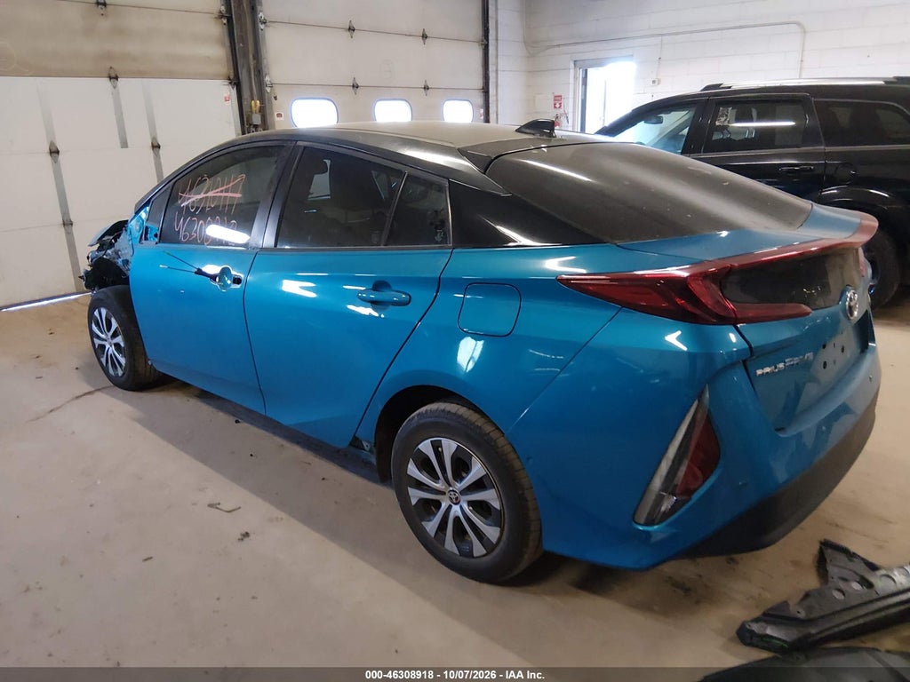 Toyota Prius 2021