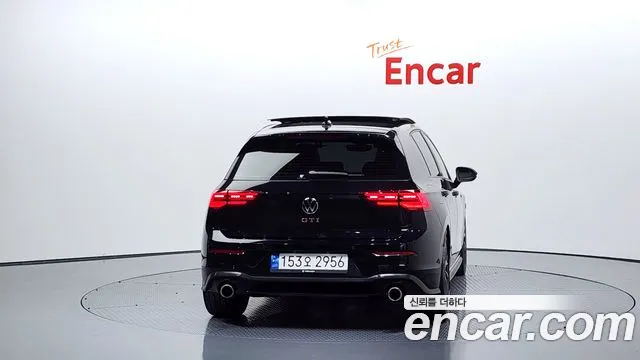 Volkswagen Golf 2022