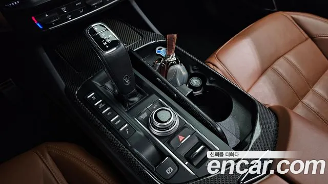 Maserati Levante 2022