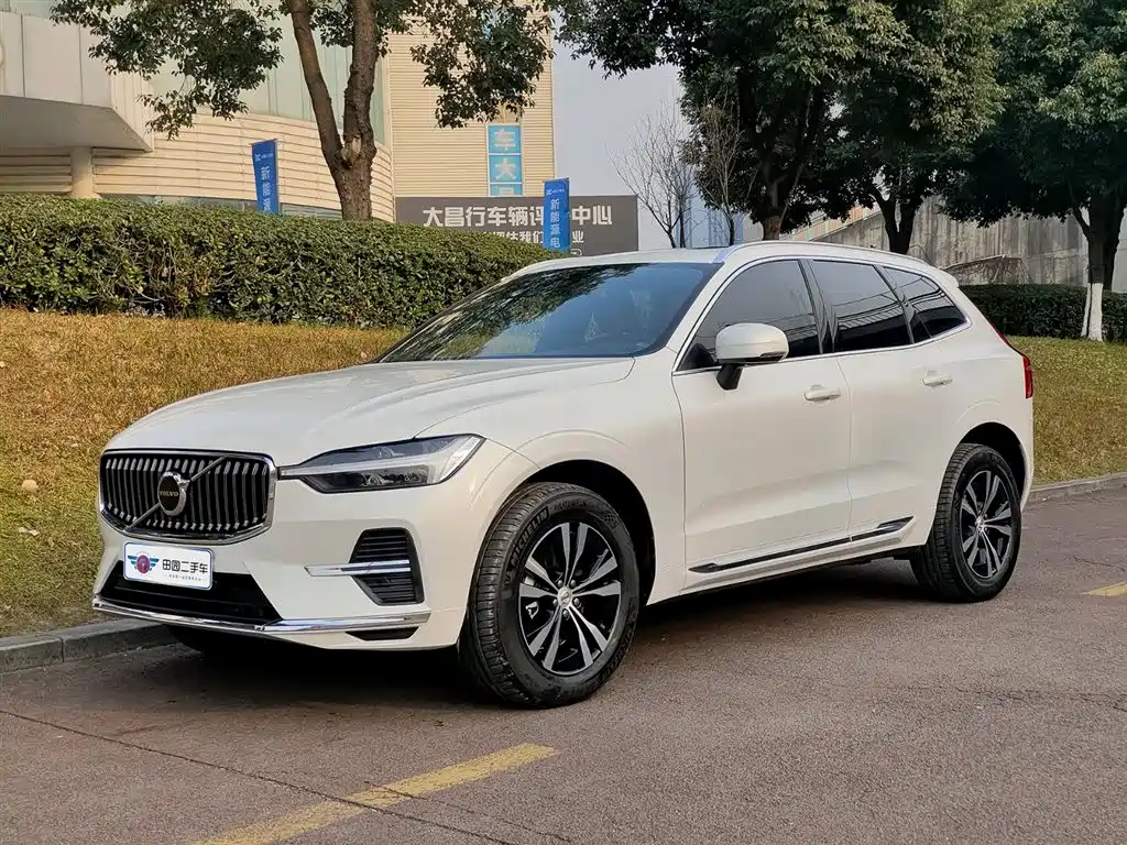 Volvo XC60 2024
