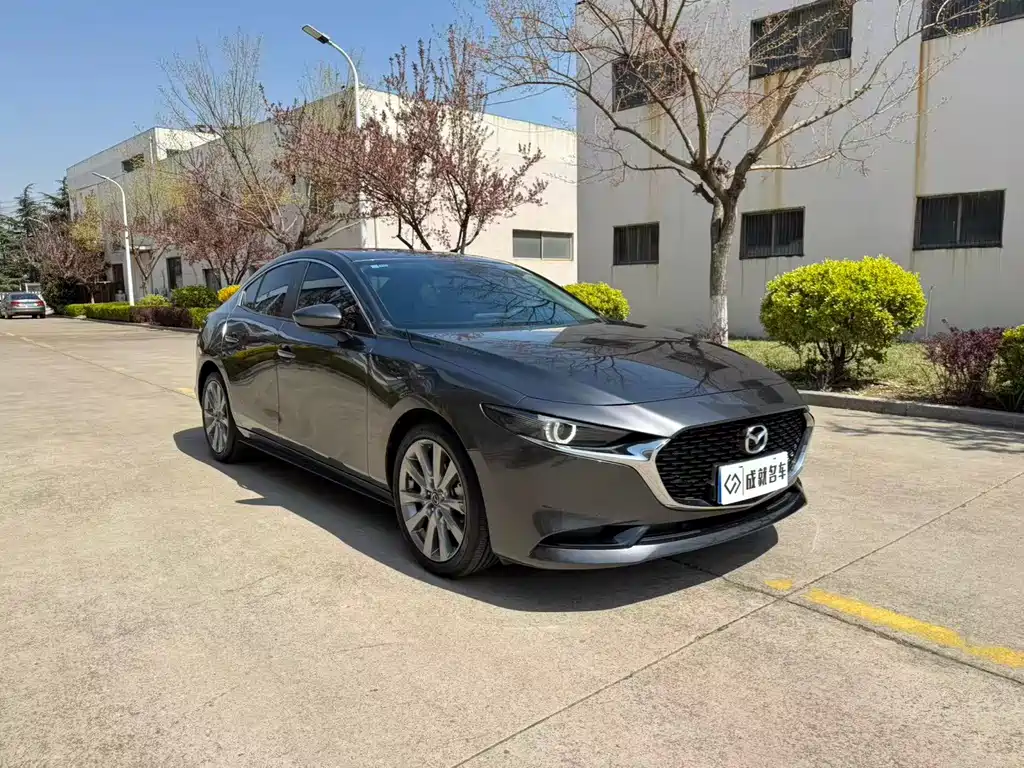 Mazda 3 2024