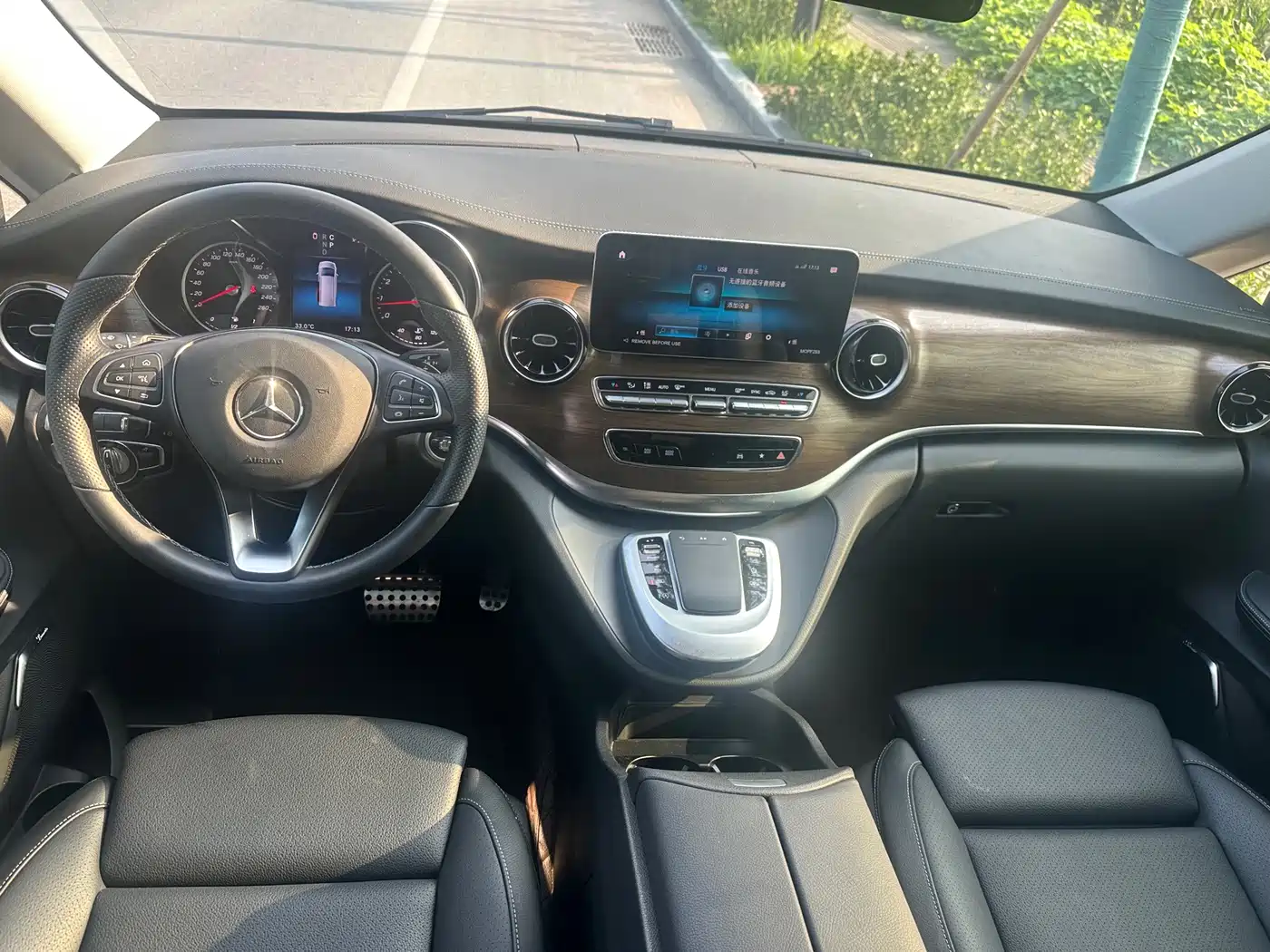 Mercedes-Benz V-Класс 2023