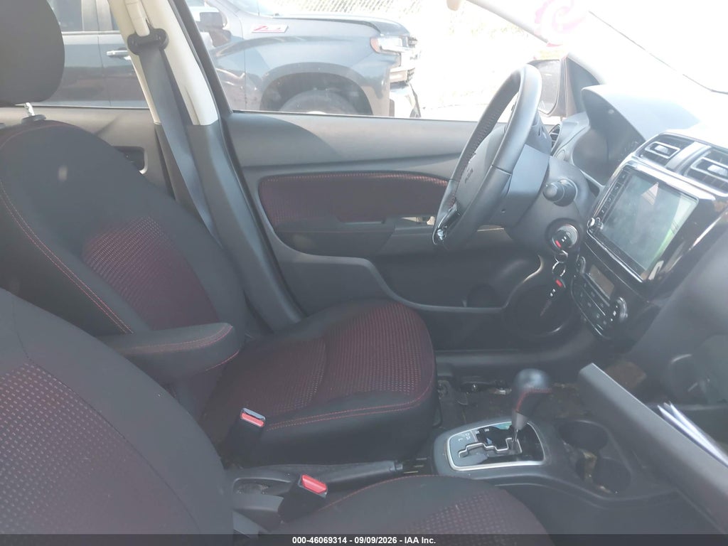 Mitsubishi Mirage 2024