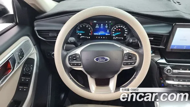 Ford Explorer 2021
