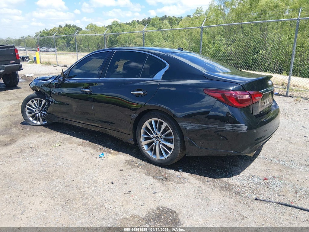 Infiniti Q50 2021
