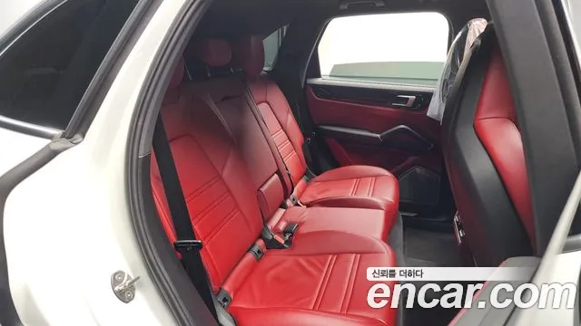 Porsche Cayenne 2020