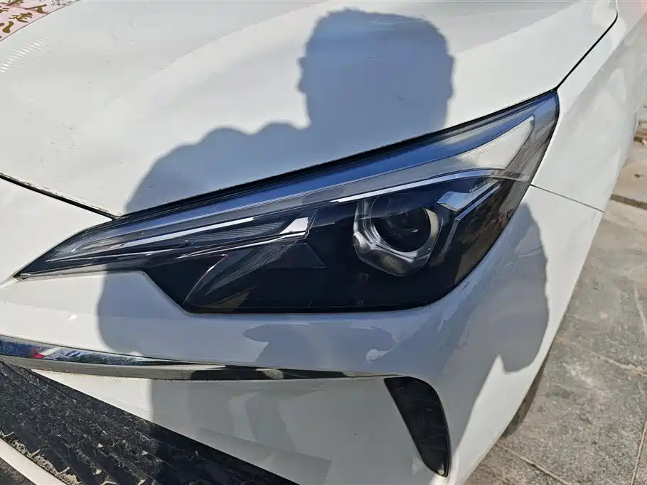 Roewe i5 2024