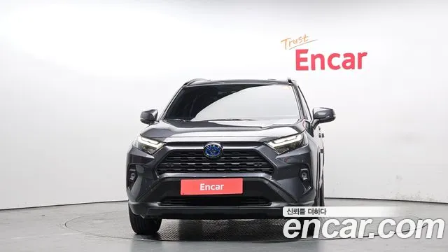 Toyota RAV4 2024