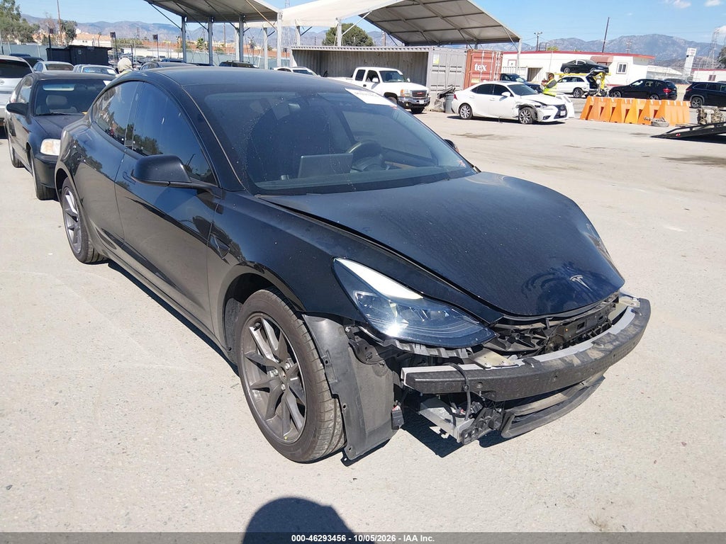 Tesla Model 3 2022
