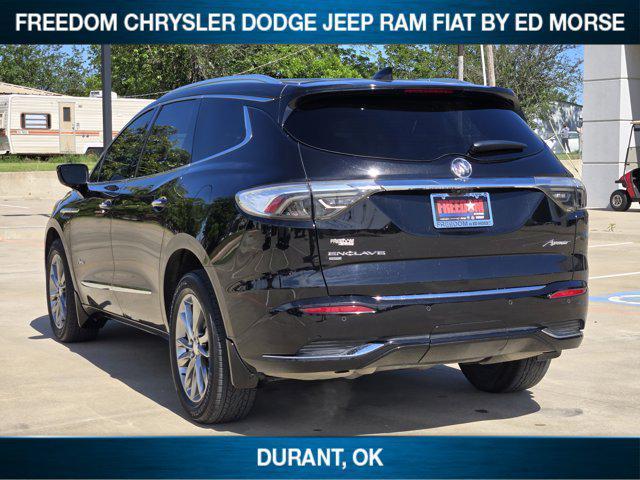 Buick Enclave 2022