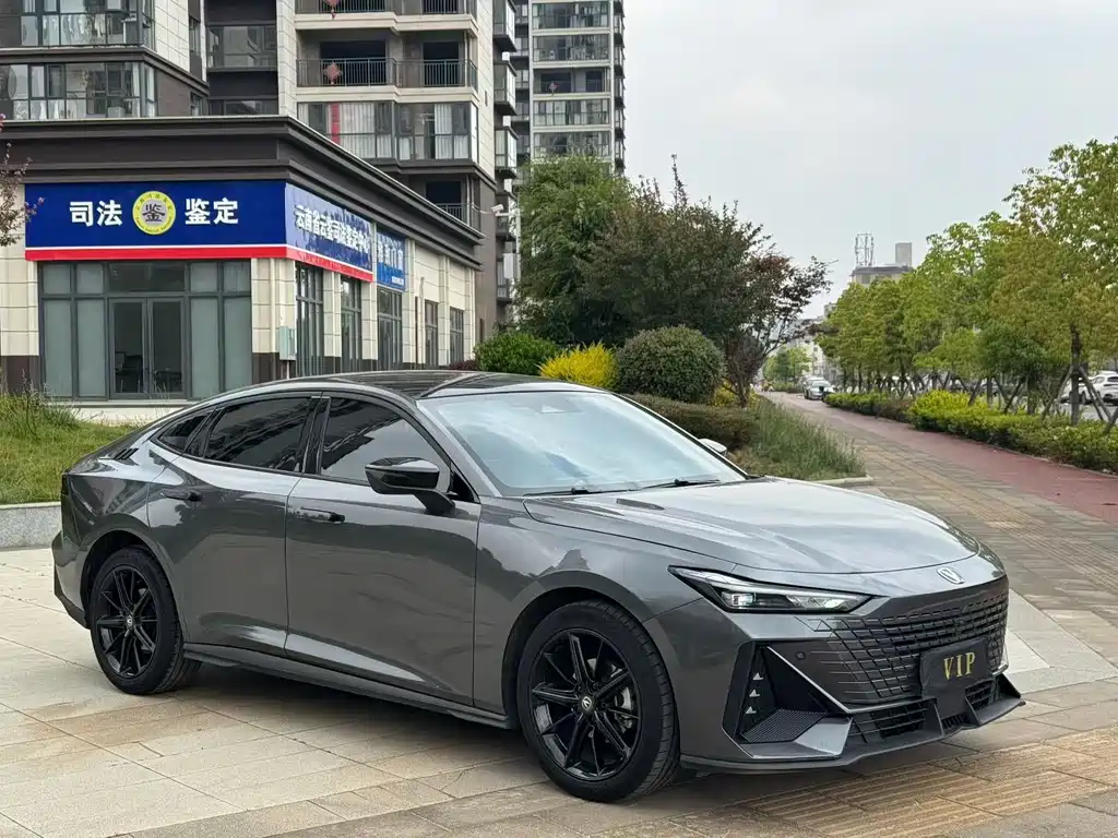 Changan UNI-V 2023