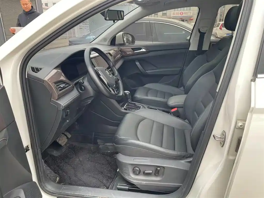 Volkswagen Tharu 2022