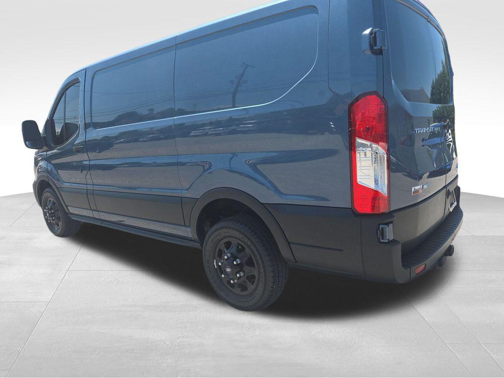 Ford Transit 2024