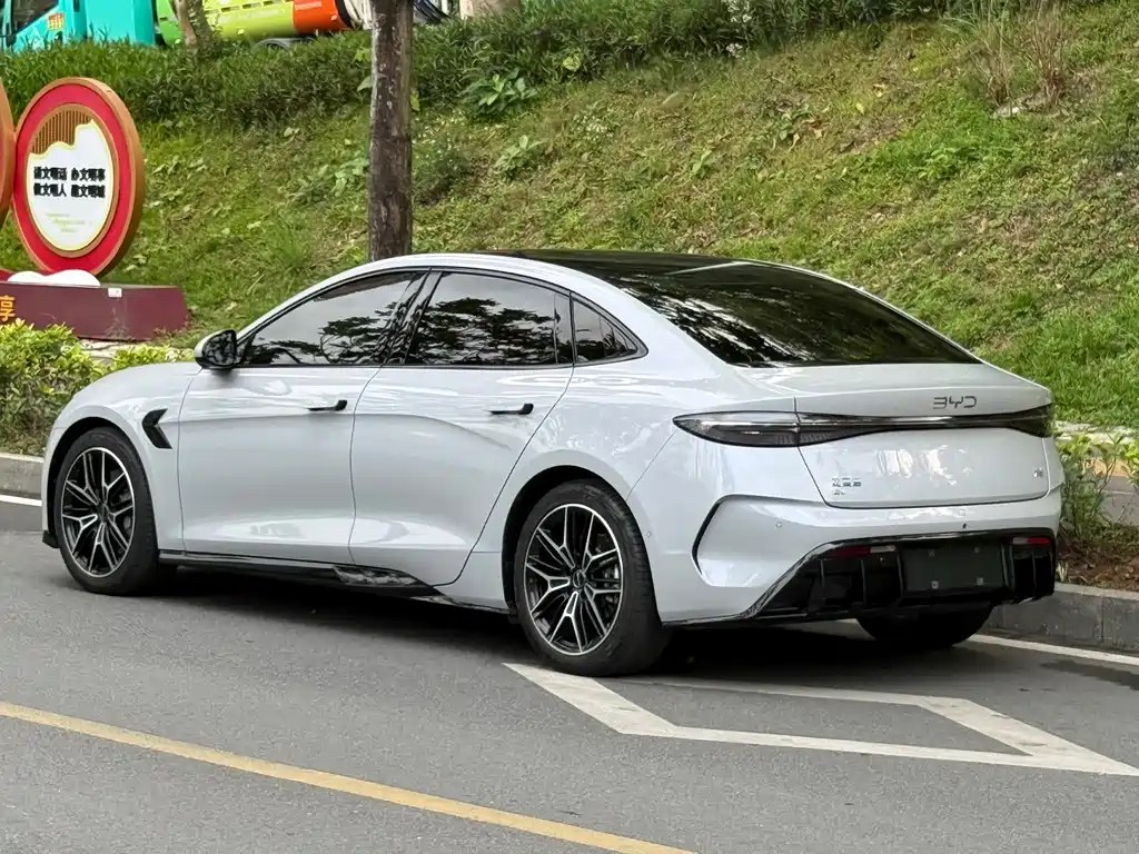 BYD Seal 2024