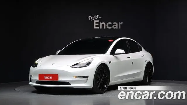 Tesla Model 3 2021