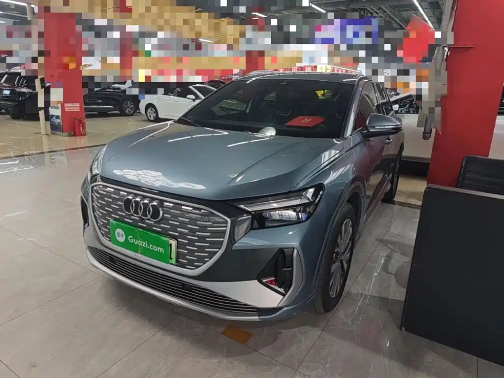 Audi Q4 e-tron 2023