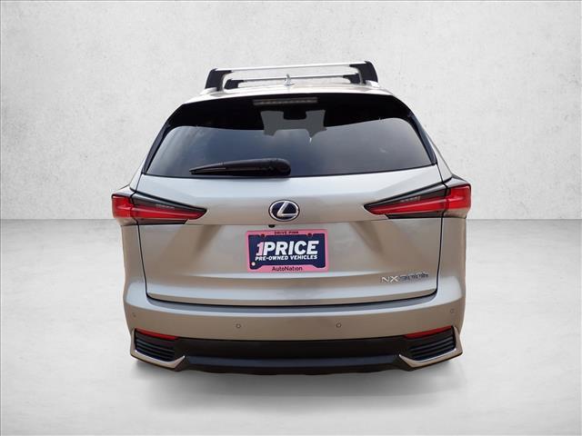 Lexus NX 2021