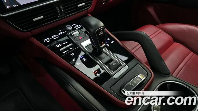 Porsche Cayenne 2020