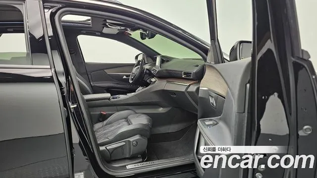 Peugeot 3008 2022