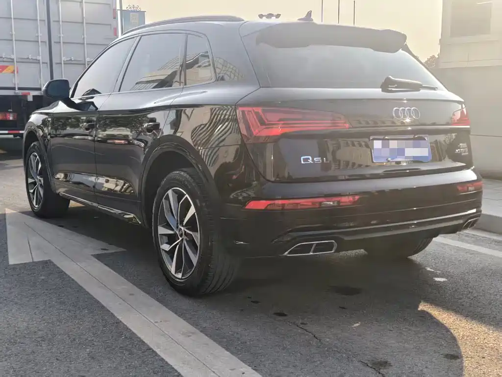 Audi Q5 2024
