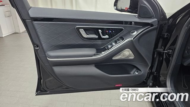 Mercedes-Benz S-Класс 2022