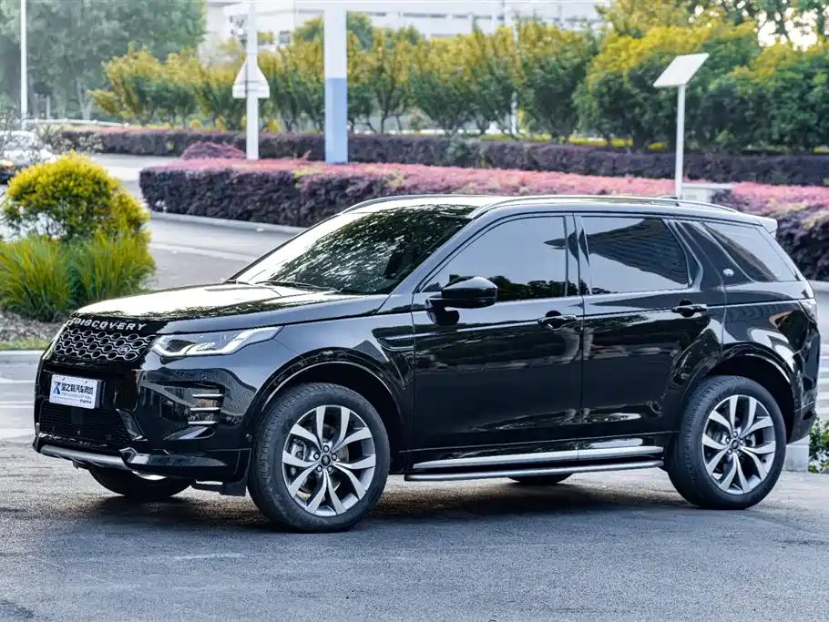 Land Rover Discovery Sport 2024