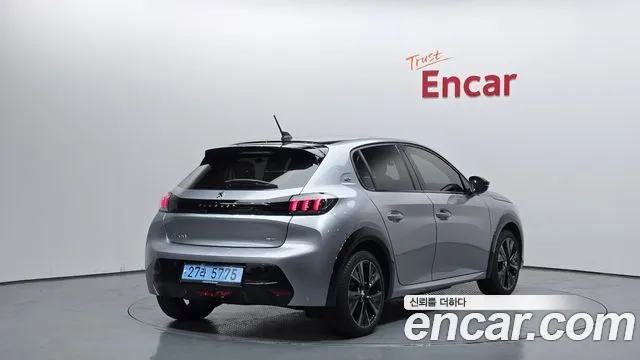 Peugeot 208 2023