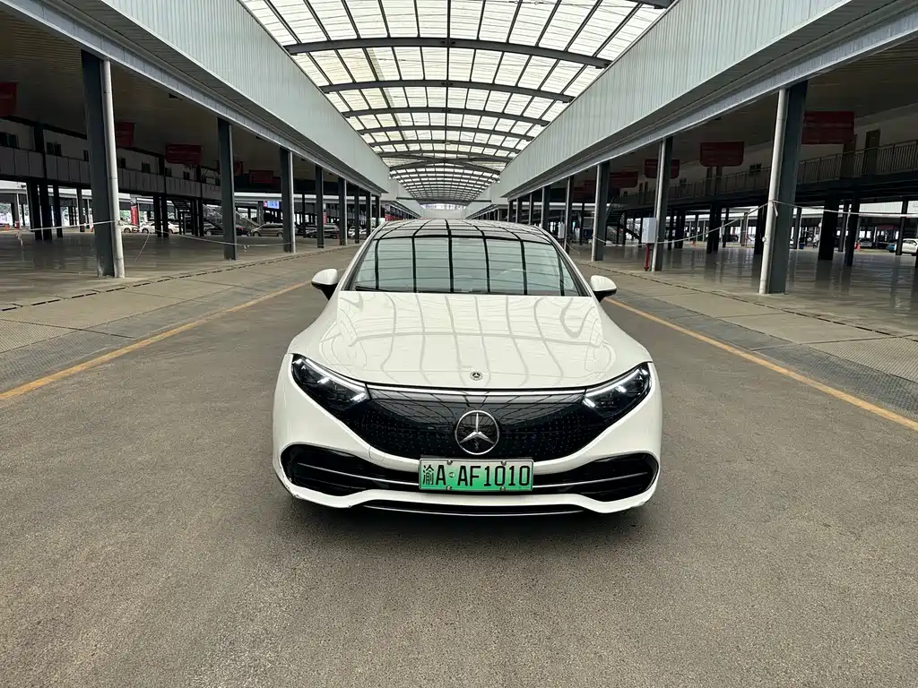 Mercedes-Benz EQS 2023