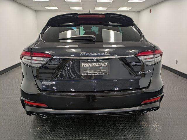 Maserati Levante 2022