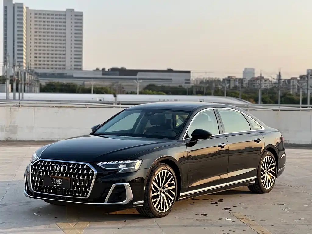 Audi A8 2024