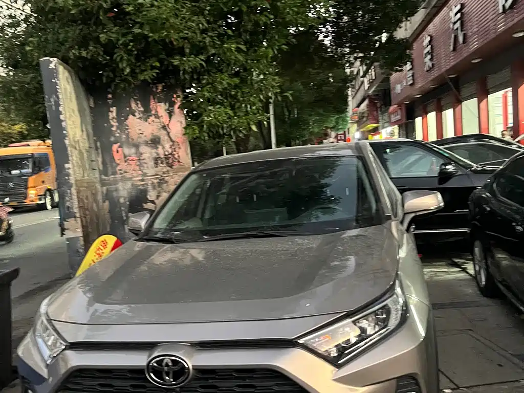 Toyota RAV4 2022