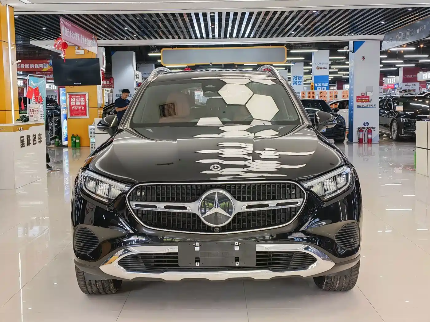 Mercedes-Benz GLC 2024