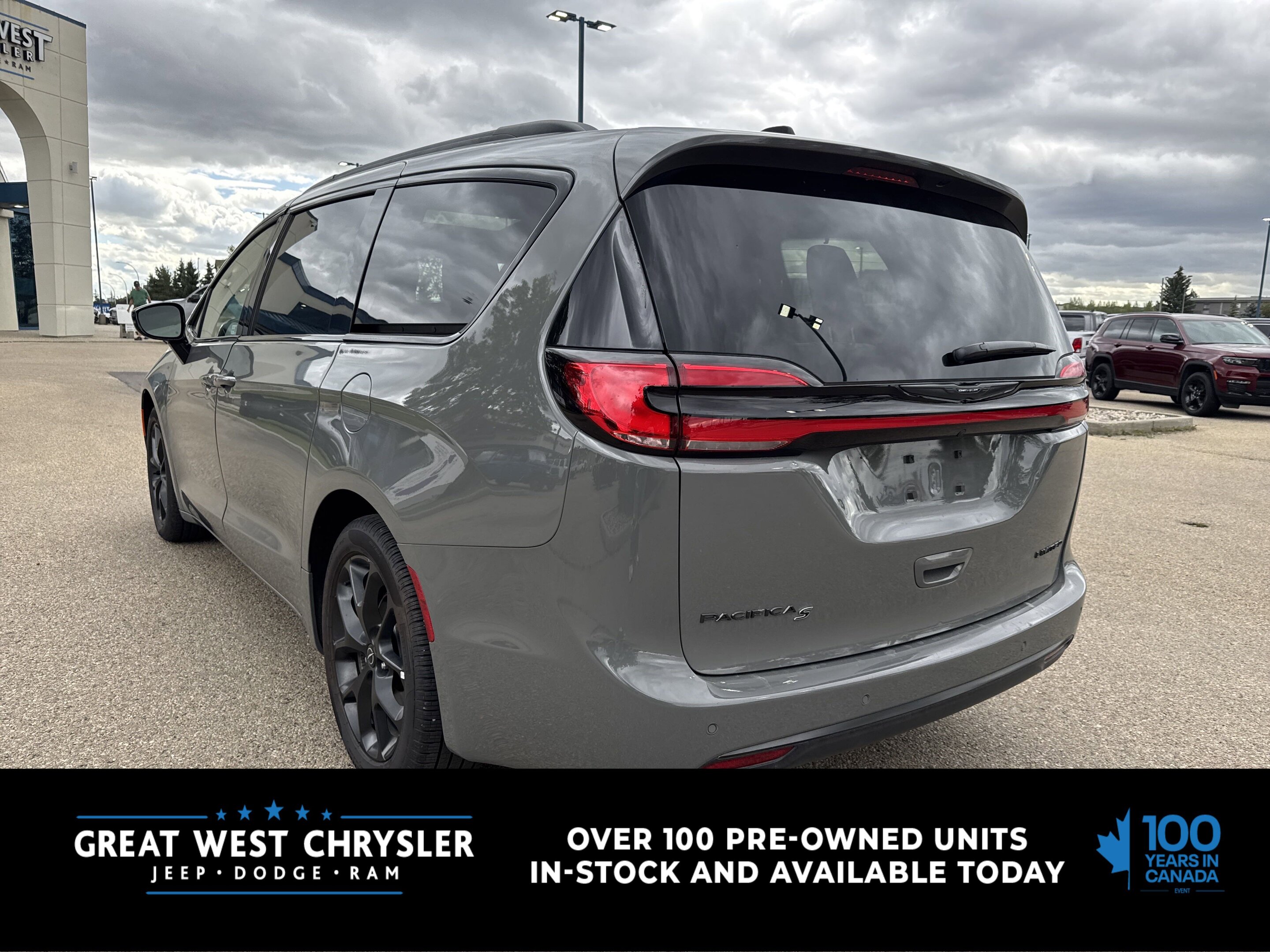 Chrysler Pacifica 2025