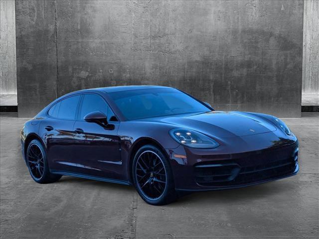 Porsche Panamera 2022
