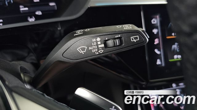 Audi e-tron 2022