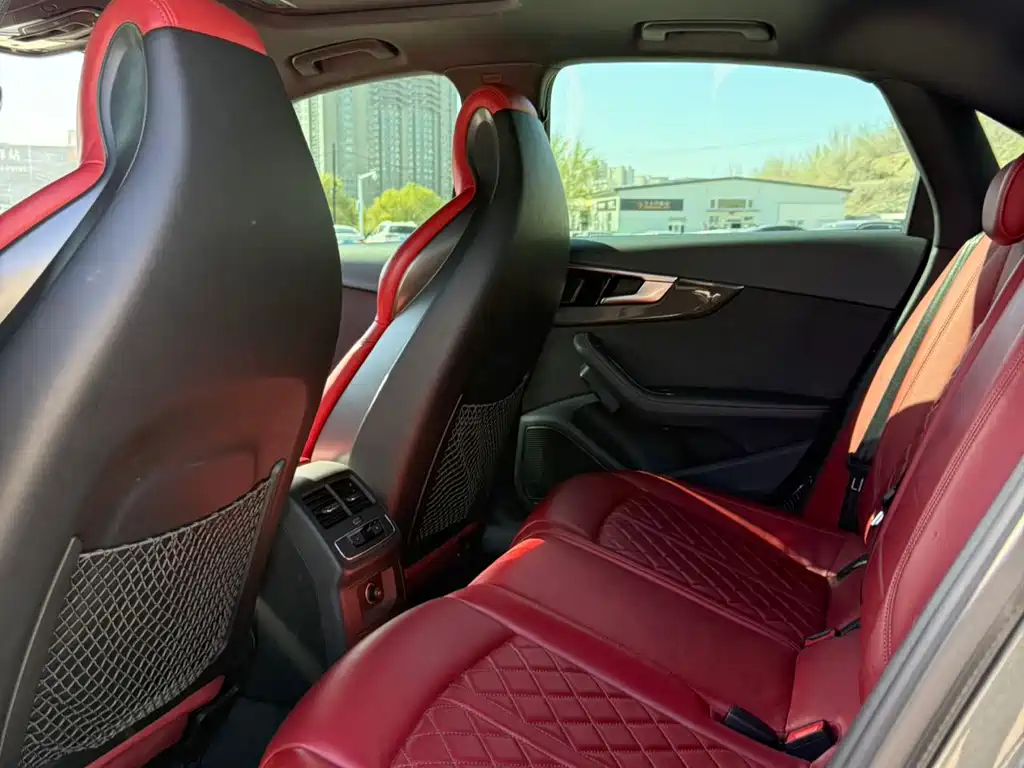 Audi S4 2022