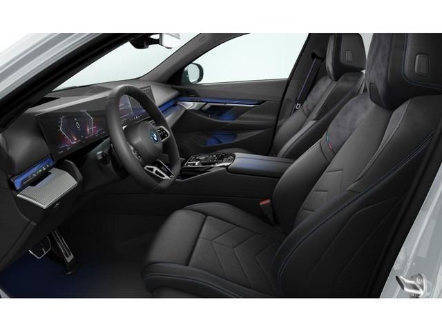 BMW i5 2023