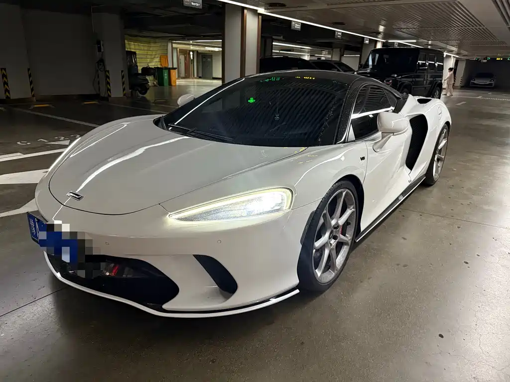 McLaren GT 2021