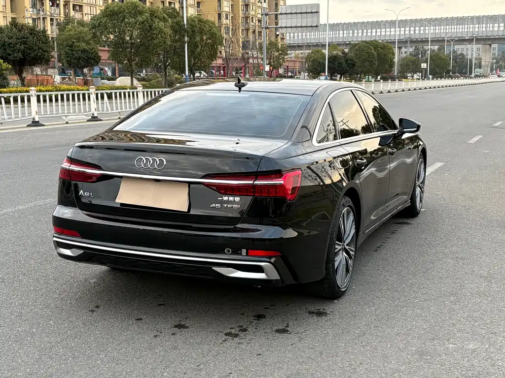 Audi A6 2024
