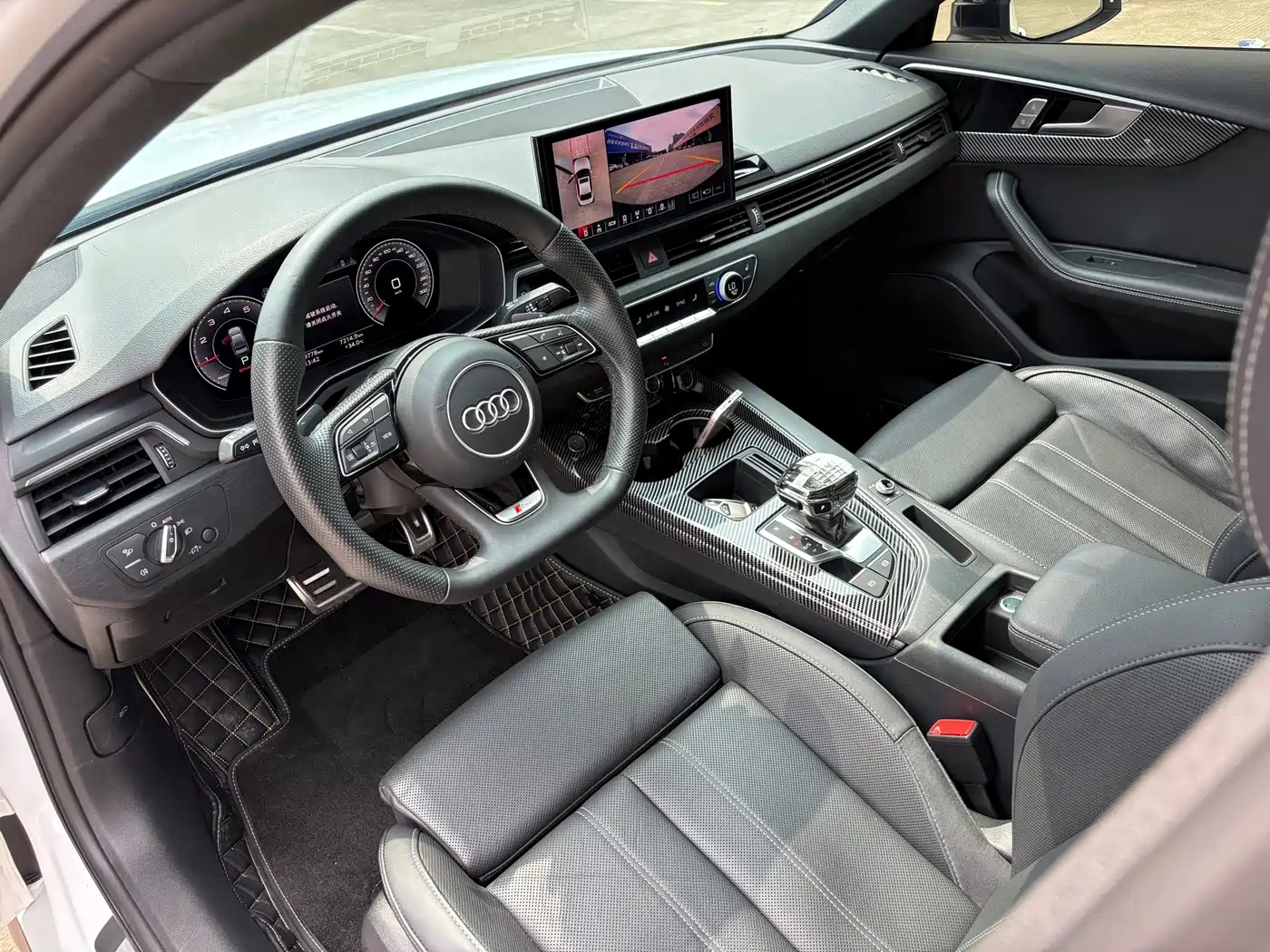 Audi A4 2023