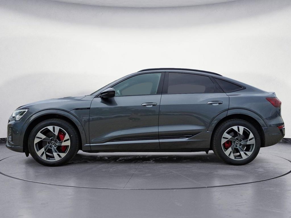 Audi Q8 2023