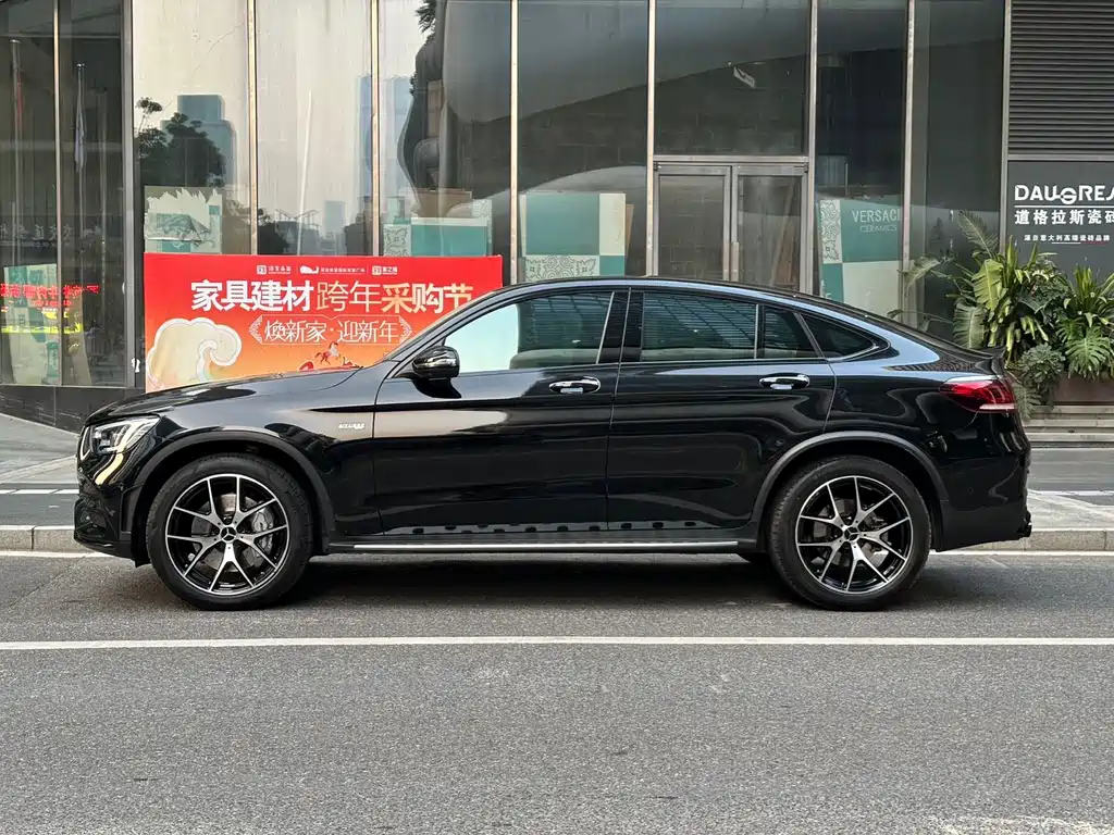 Mercedes-Benz GLC AMG 2022