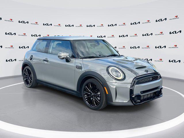Mini Hardtop 2023
