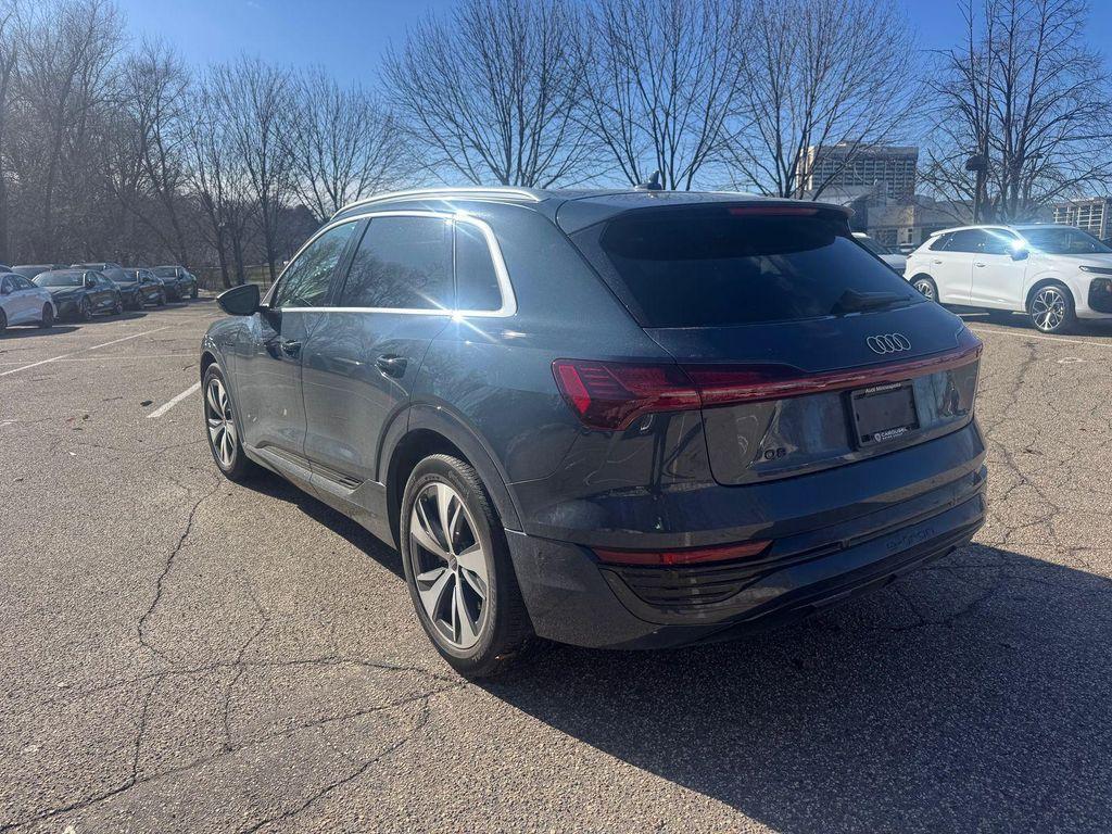 Audi Q8 e-tron 2024
