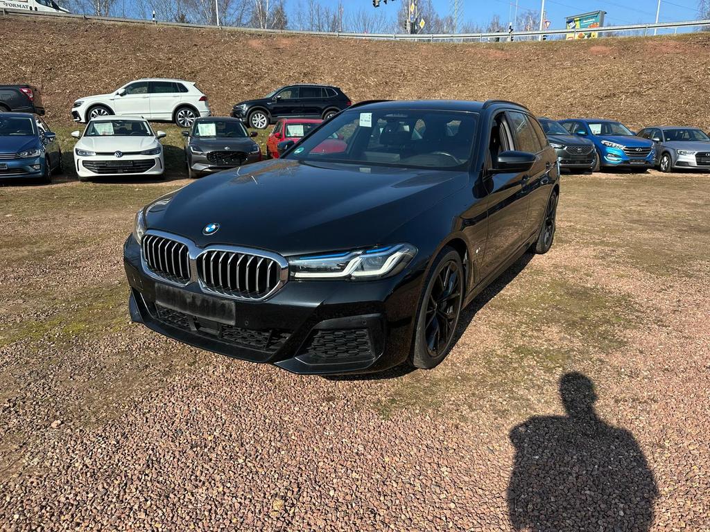 BMW 540 2022