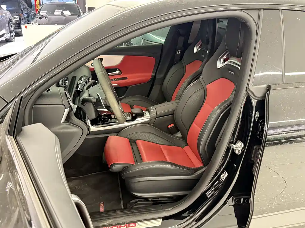 Mercedes-Benz CLA AMG 2023
