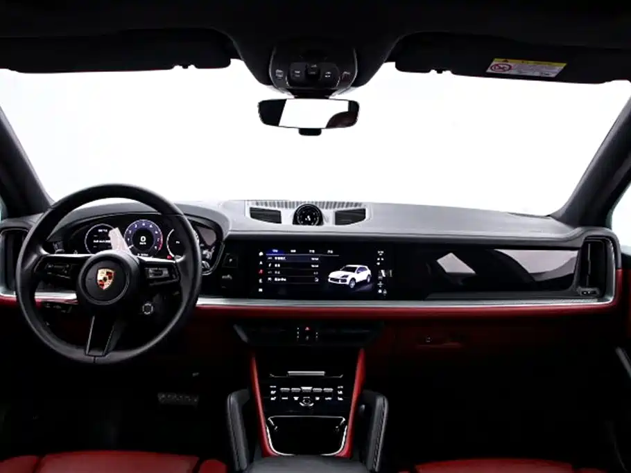 Porsche Cayenne 2024