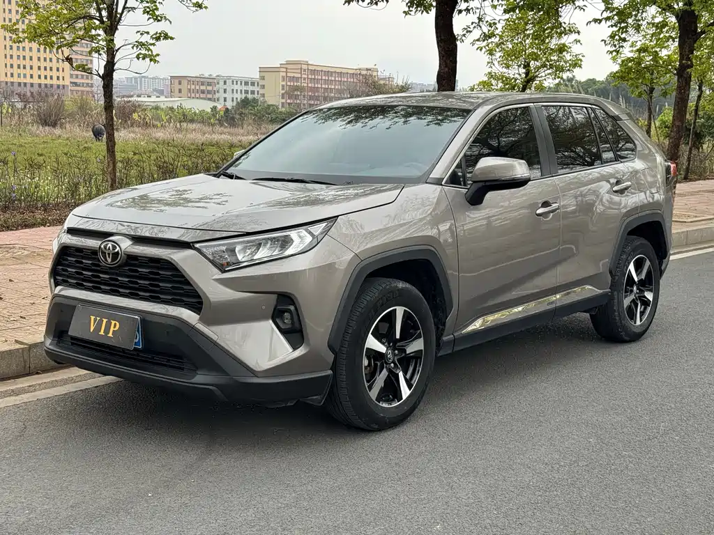 Toyota RAV4 2024