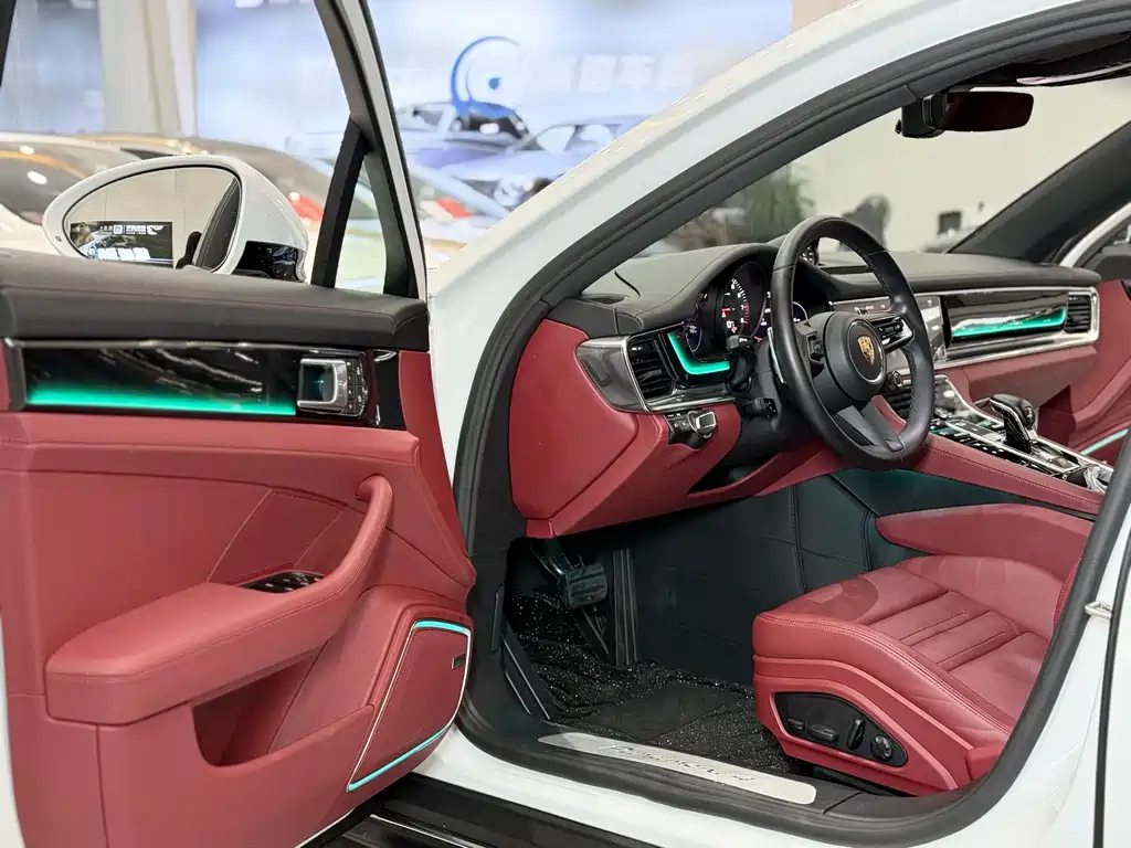 Porsche Panamera 2022