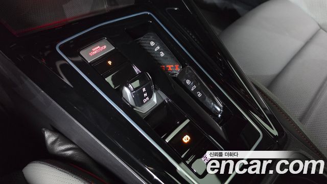 Volkswagen Golf 2023